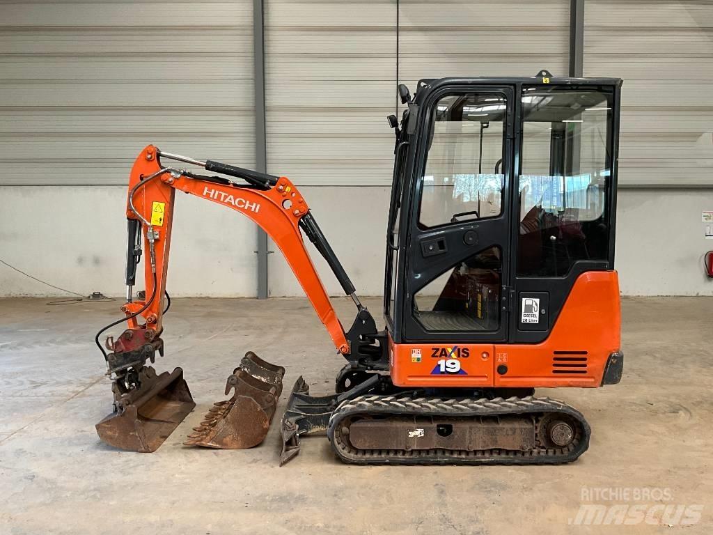 Hitachi ZX 19-6 CR Minikoparki