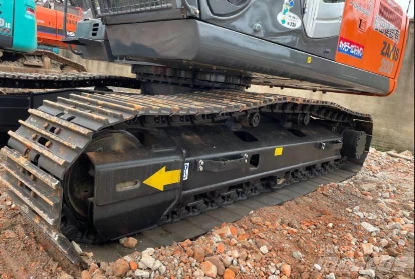 Hitachi 200-3 Koparki gąsienicowe