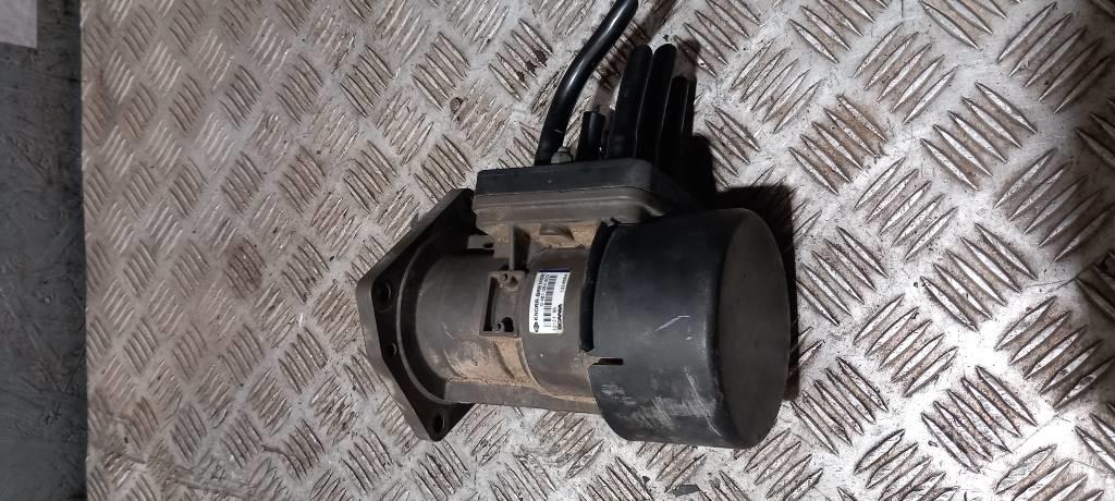  SKANIA R440  1324664 Hamulce