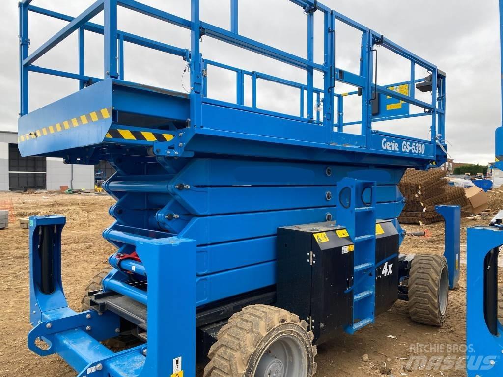 Genie GS 4390 RT Podnośniki nożycowe