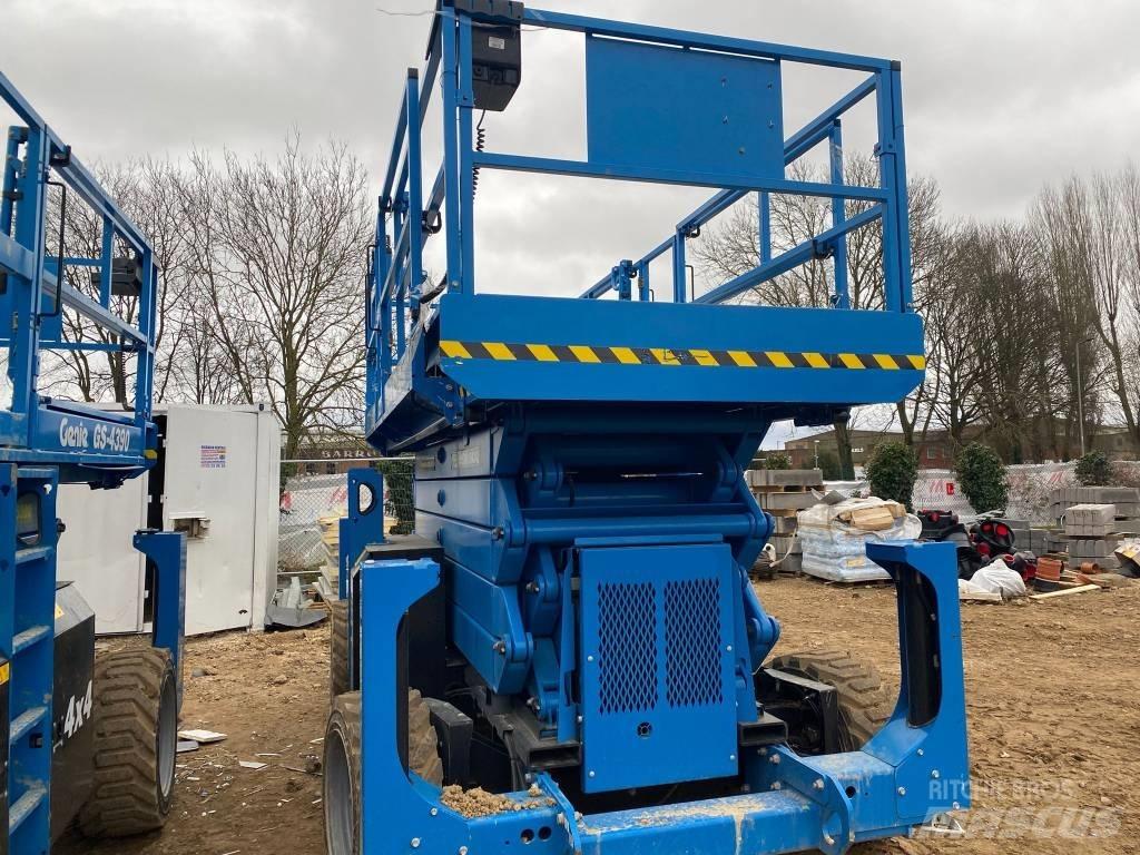 Genie GS 4390 RT Podnośniki nożycowe