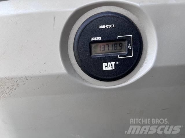CAT 323 EL Koparki gąsienicowe