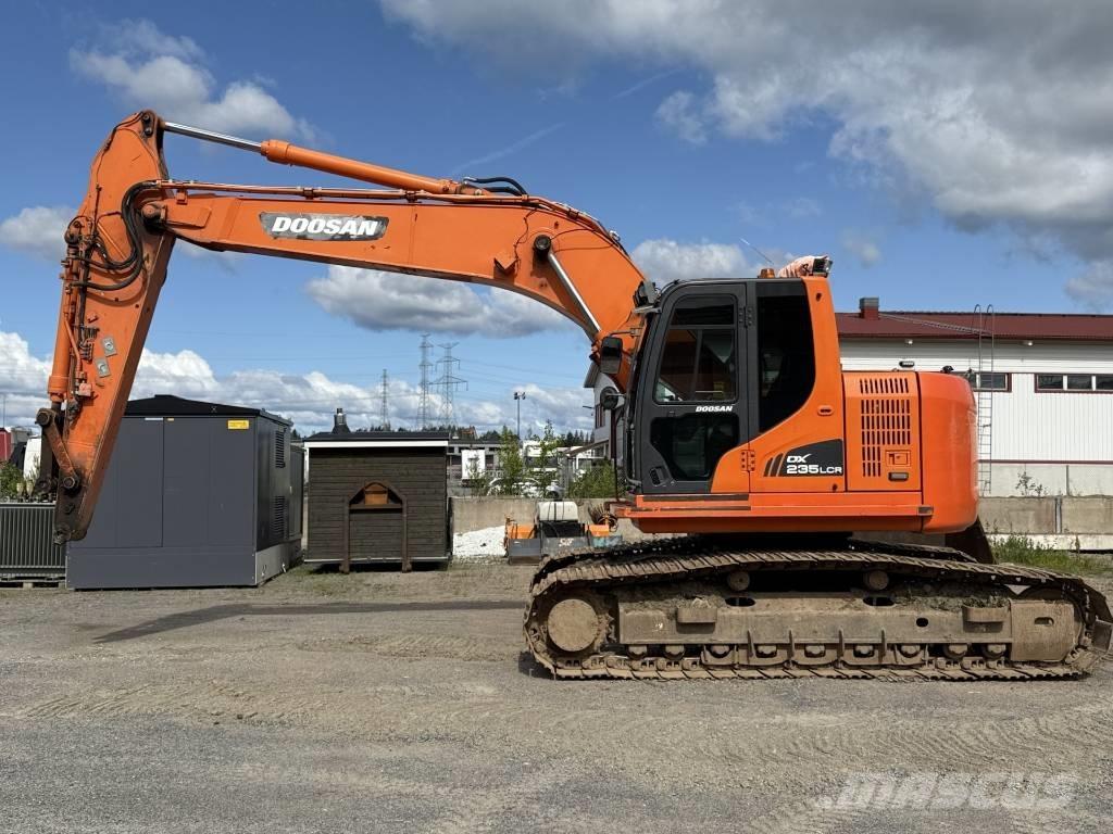 Doosan DX 235 LC Koparki gąsienicowe