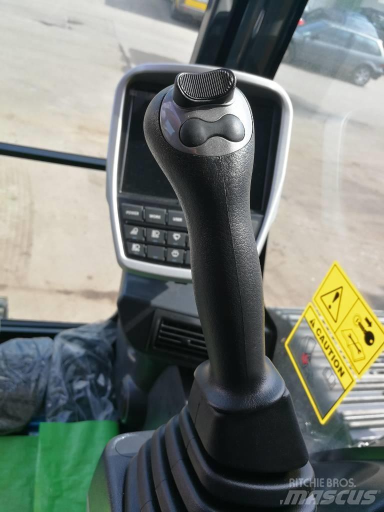 Hyundai HX140LC Koparki gąsienicowe