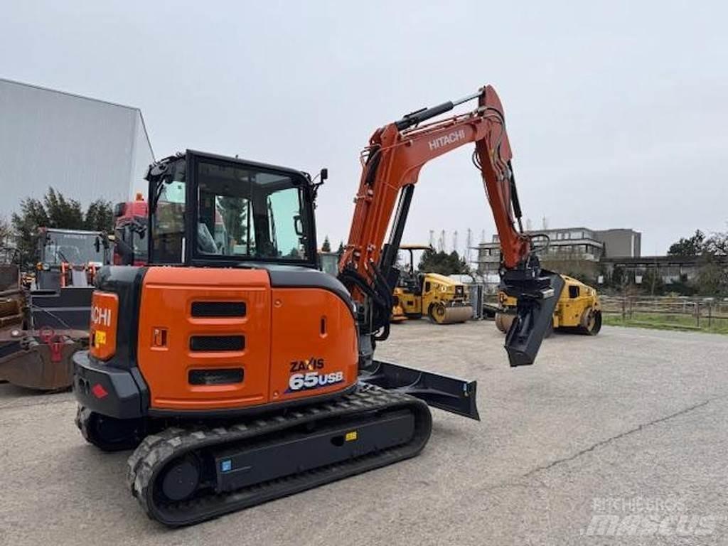Hitachi ZX65 USB-6 Minikoparki