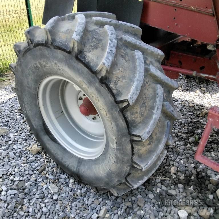 Case IH 2366E Kombajny zbożowe