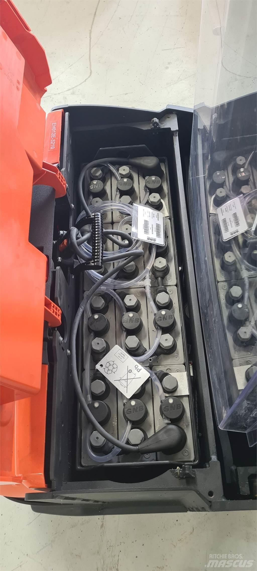 Toyota SWE120L Wózki widłowe unoszące z dyszlem