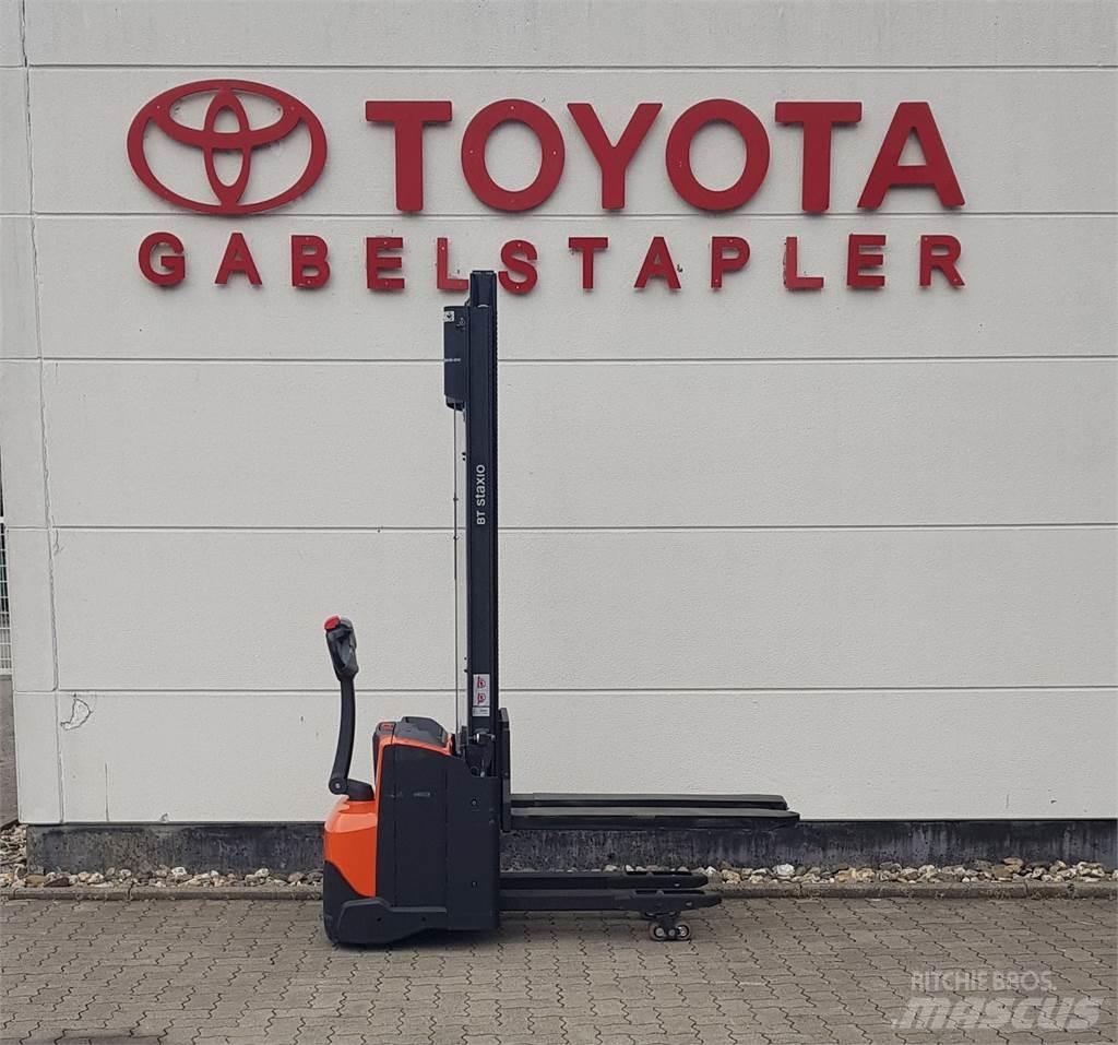 Toyota SWE120L Wózki widłowe unoszące z dyszlem