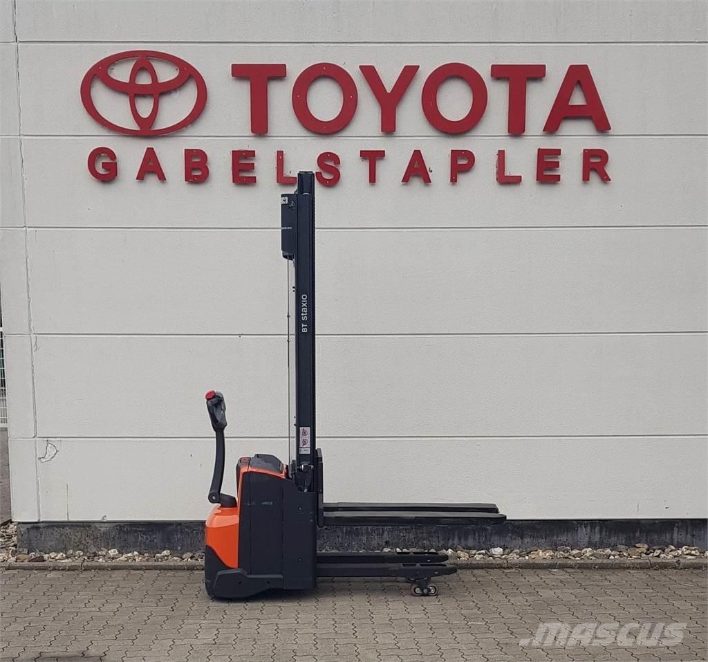 Toyota SWE120L Samojezdne maszyny do załadunku