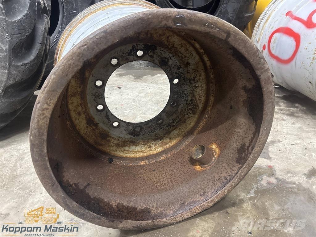 Valmet 860 24x26,5 Opony, koła i felgi