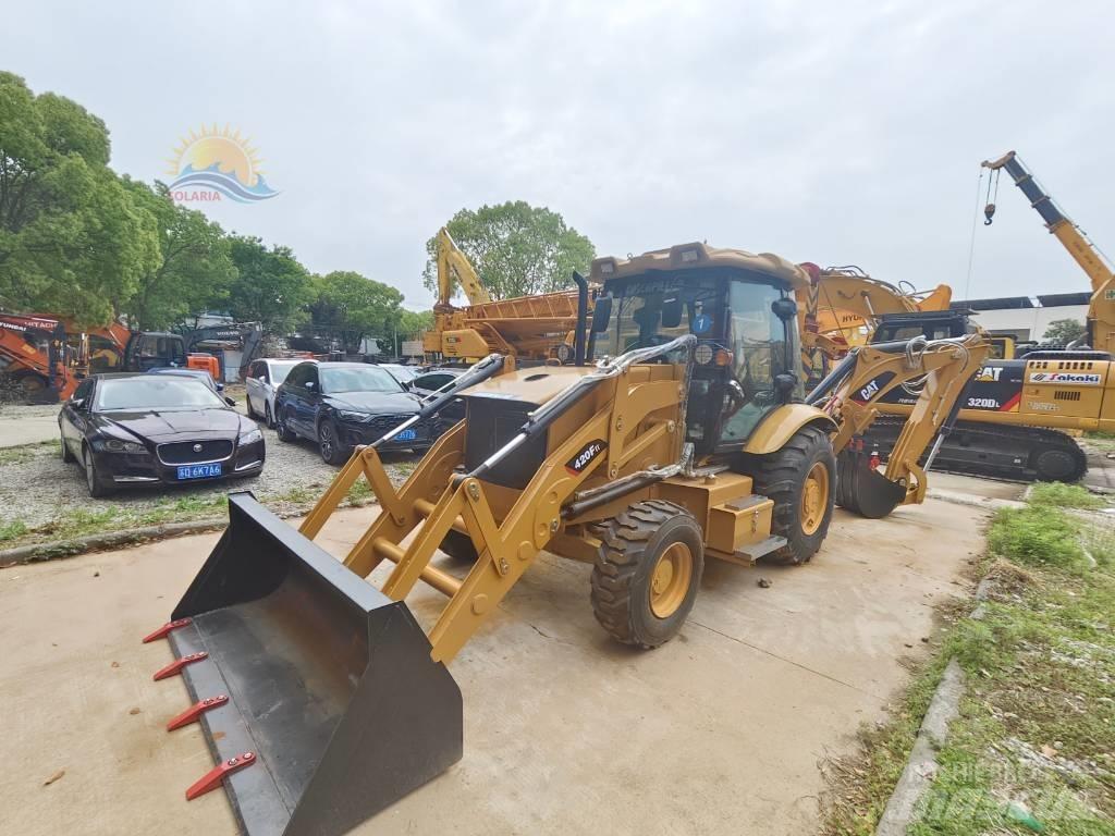 CAT 420F Koparko-ładowarki