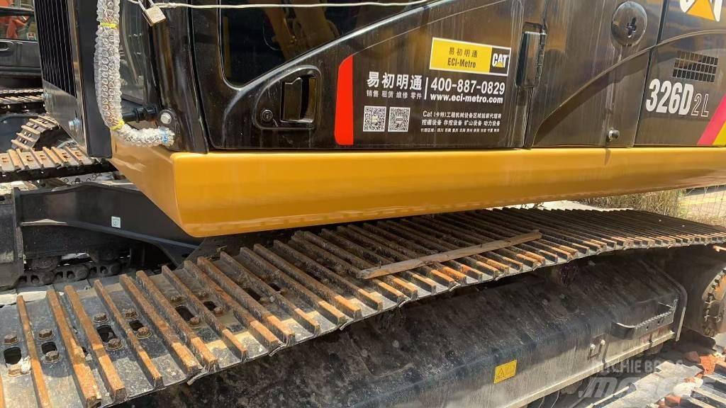 CAT 326D Koparki gąsienicowe