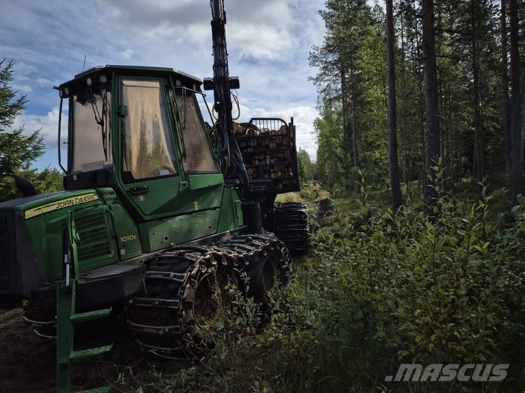 John Deere 1010 E Forwardery