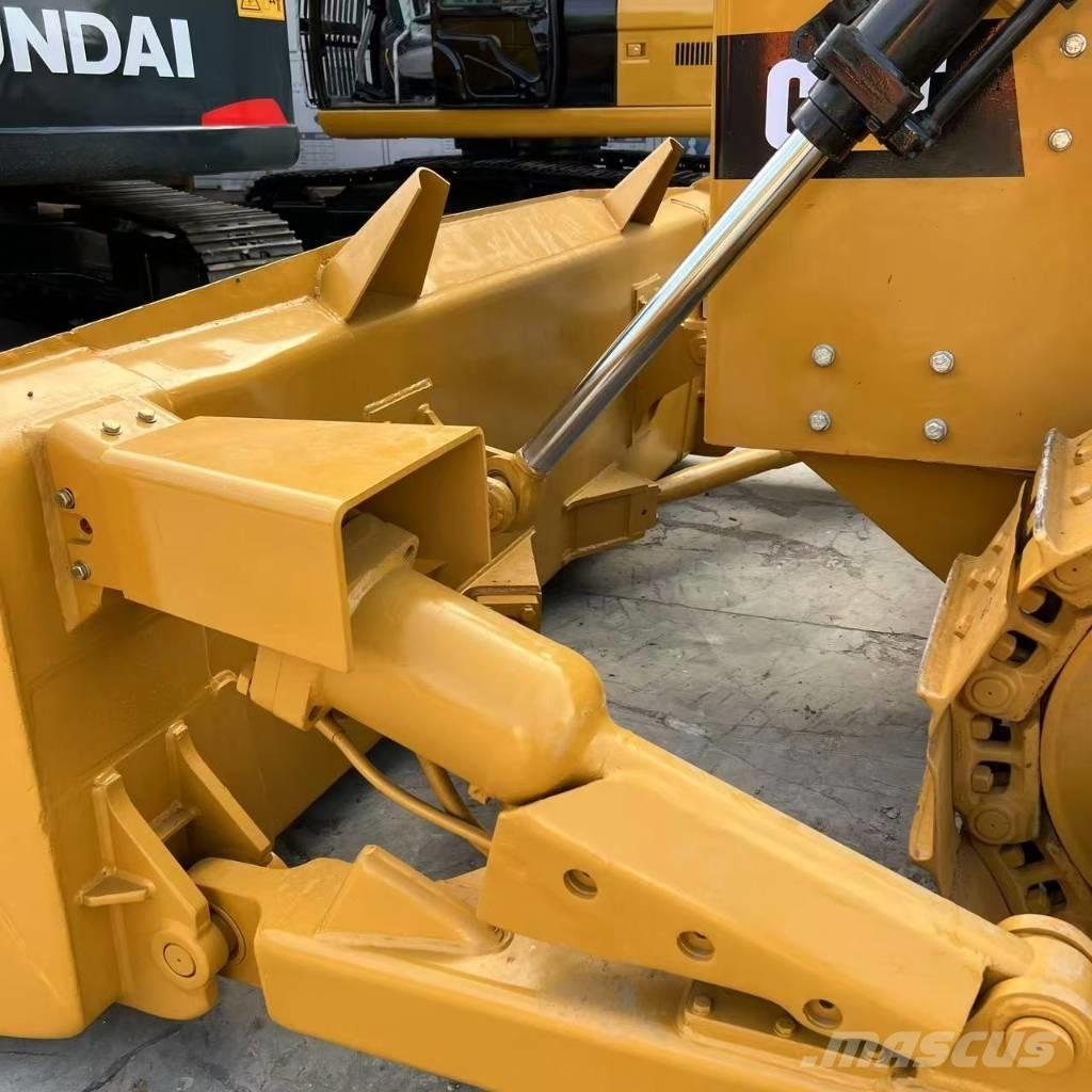 CAT D 7 G Równiarki