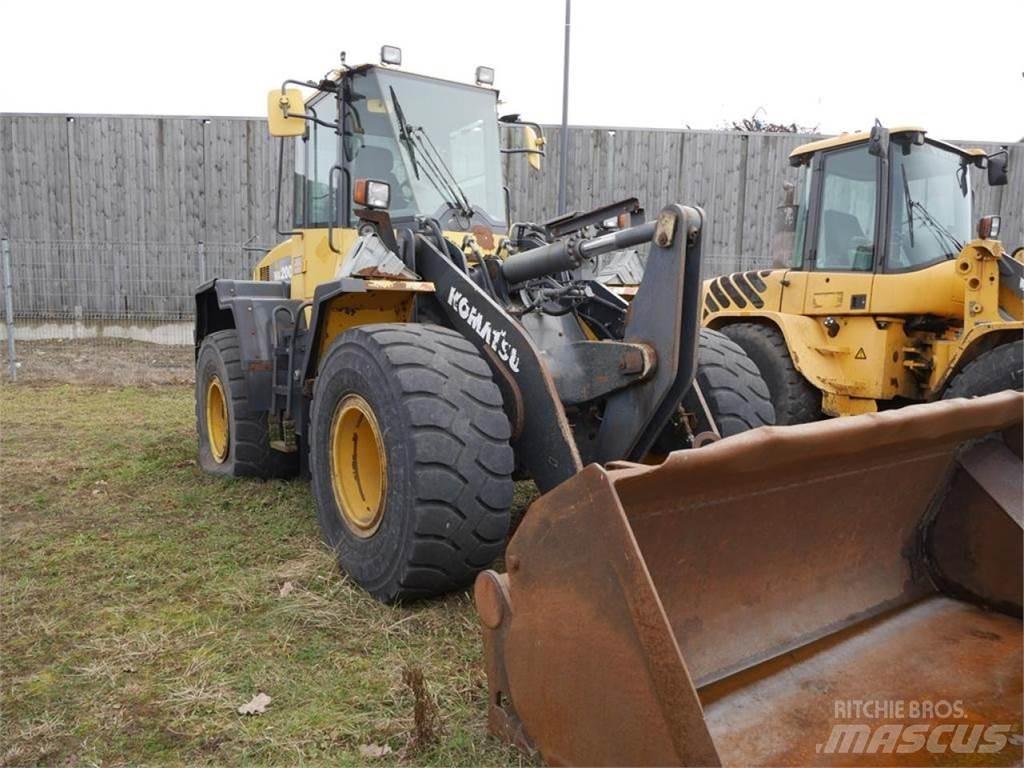 Komatsu WA 200 PZ Ładowarki kołowe