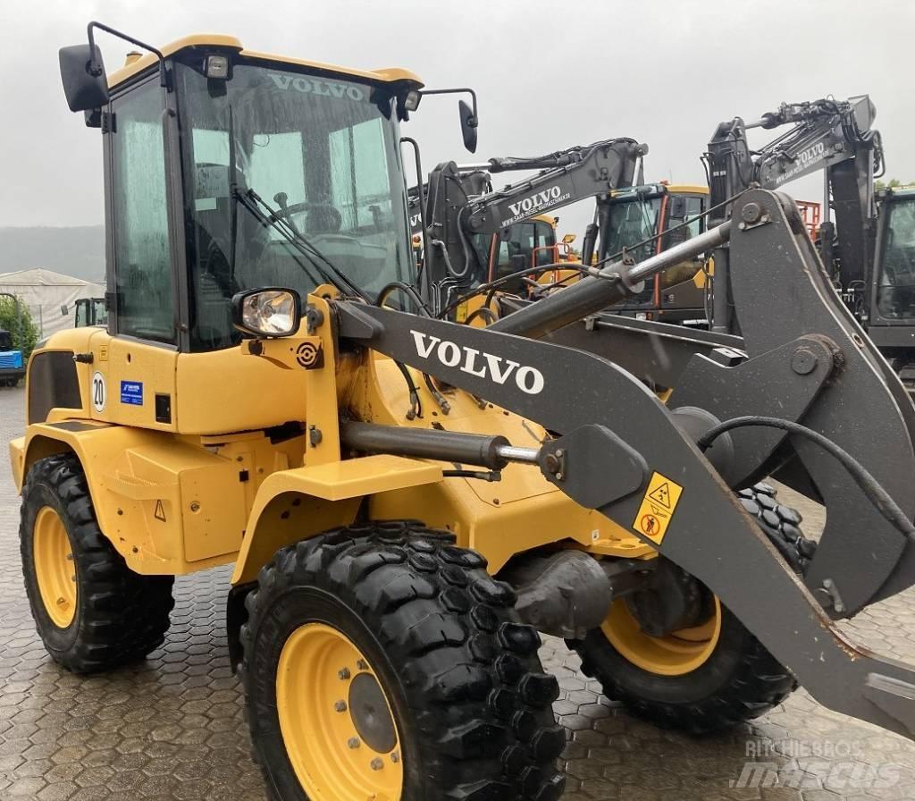 Volvo L 30 G Ładowarki kołowe