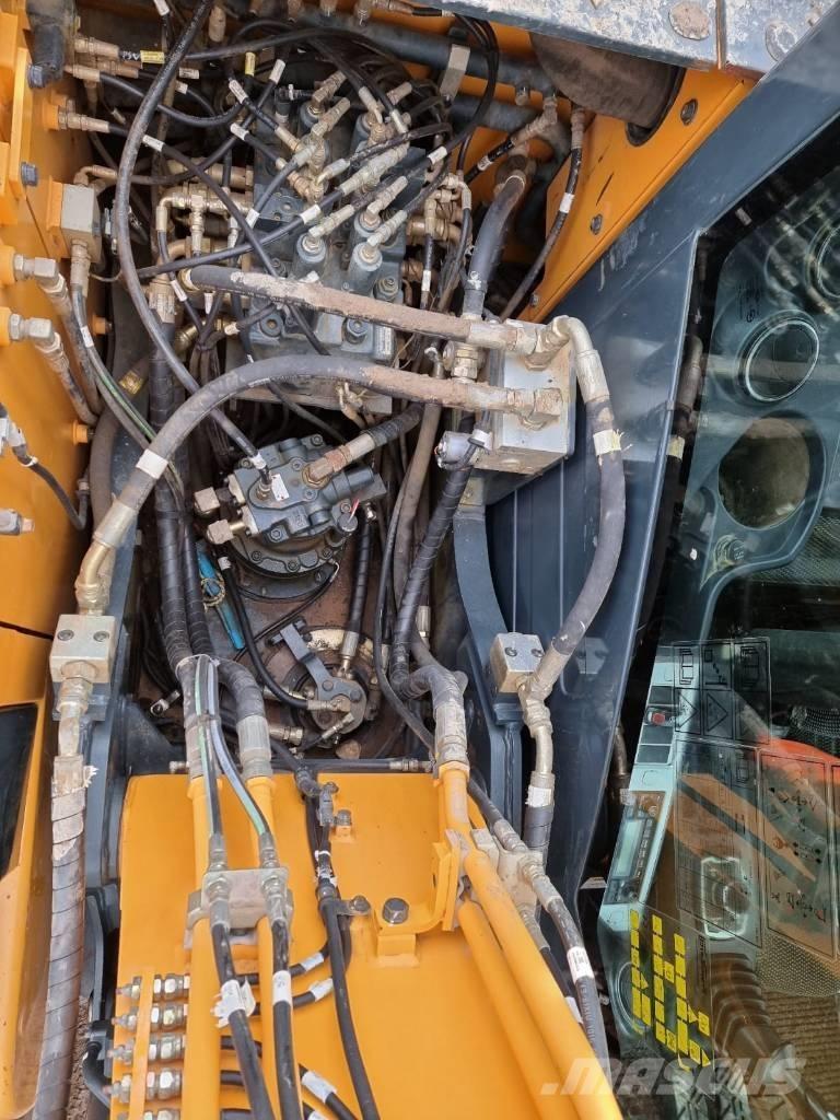 Hyundai HX 140 L Koparki gąsienicowe