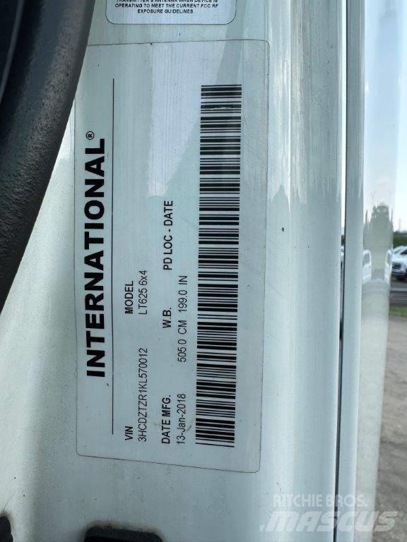 International LT Ciągniki siodłowe