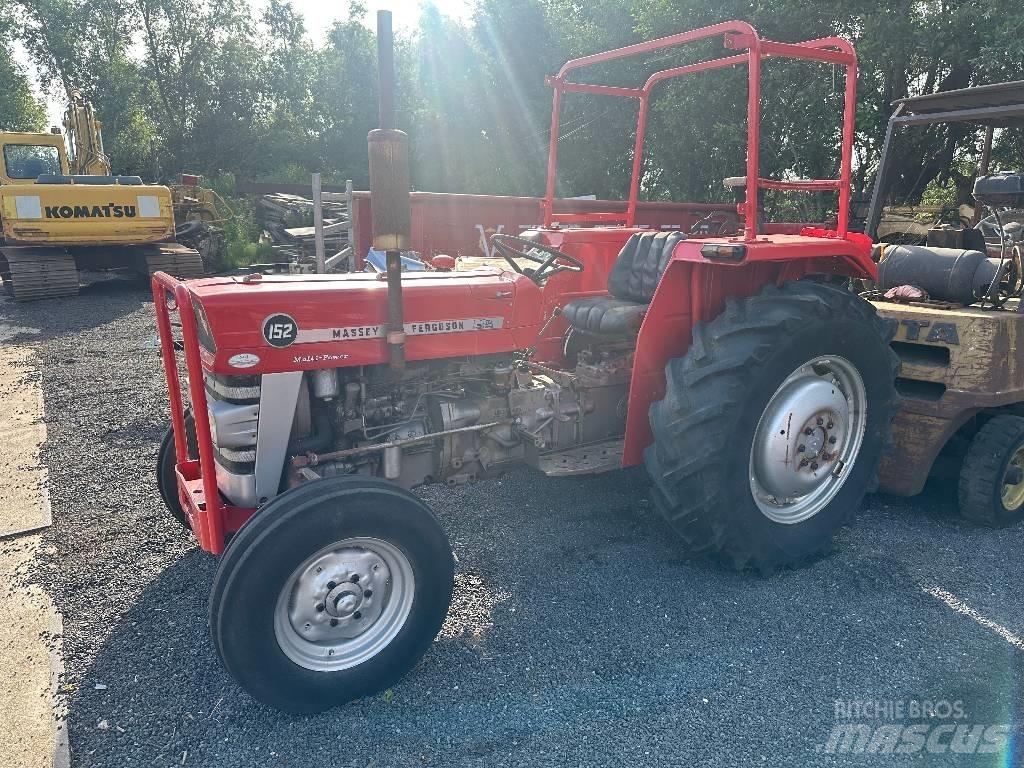 Massey Ferguson 152 Ciągniki rolnicze