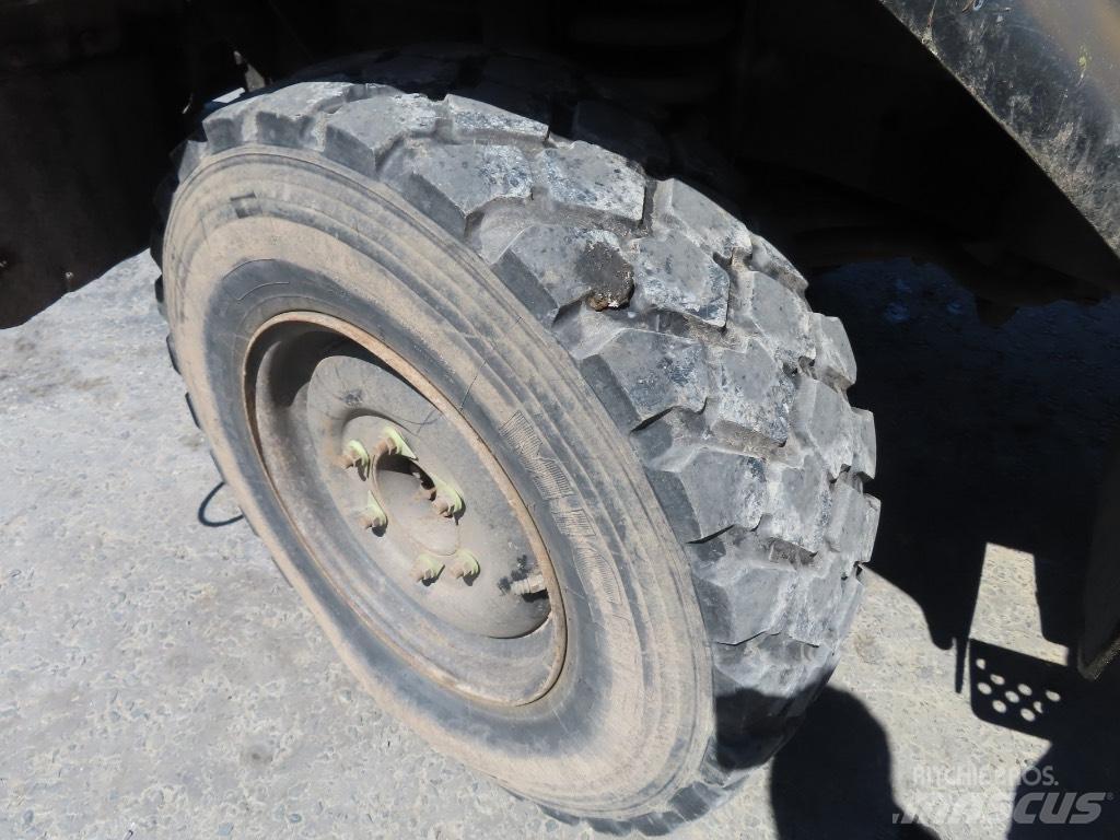 Unimog U 140 Inne