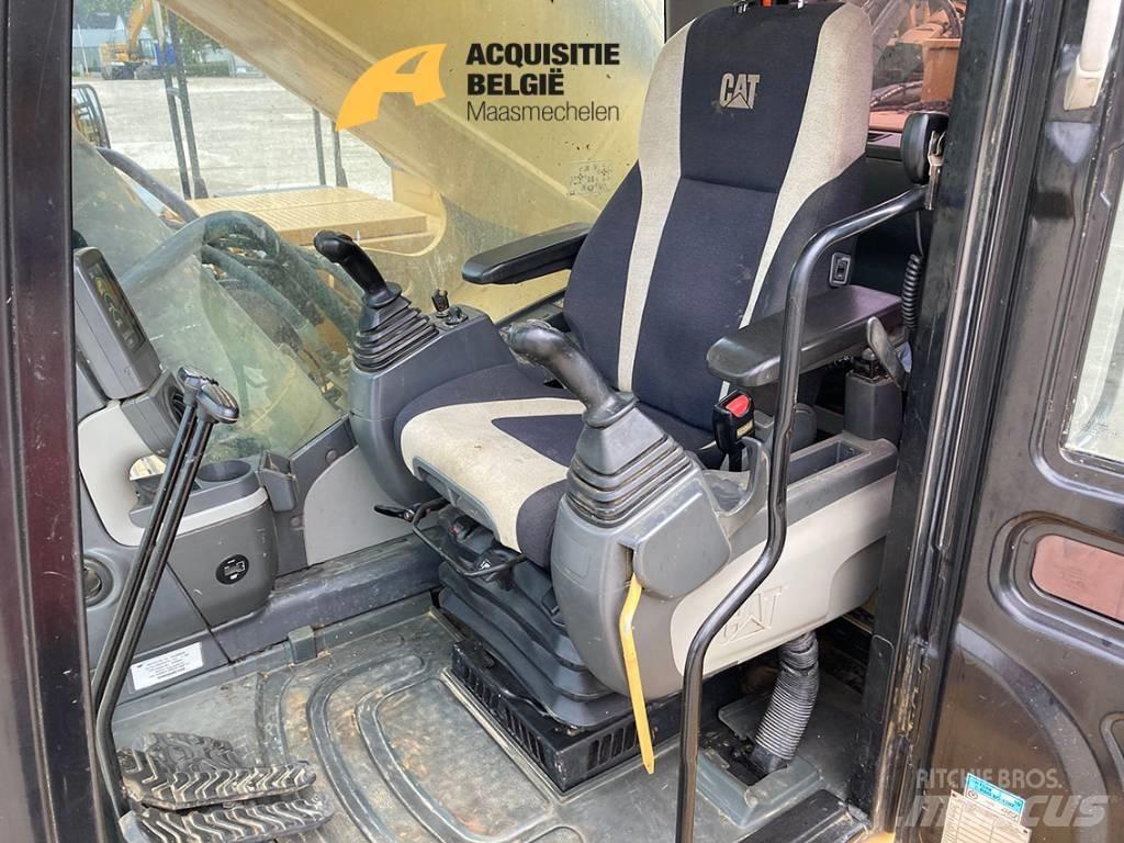 CAT 374DL Koparki gąsienicowe