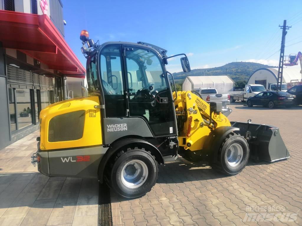 Wacker Neuson WL32 Ładowarki kołowe