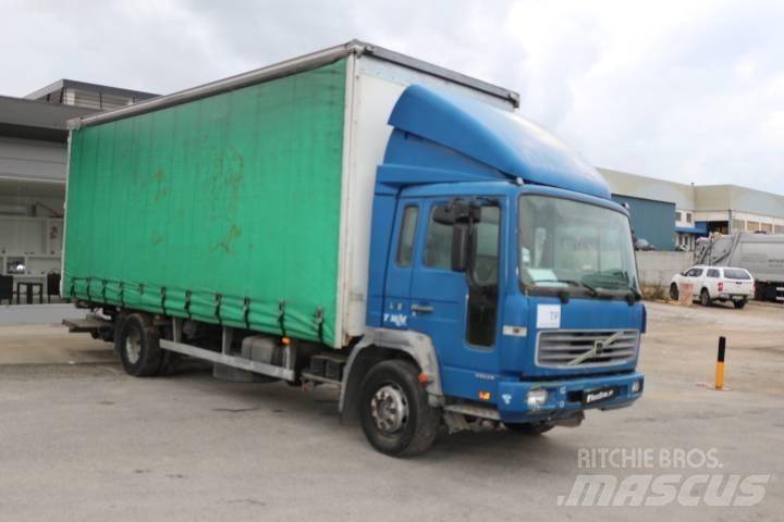 Volvo FL220 Samochody ciężarowe ze skrzynią zamkniętą