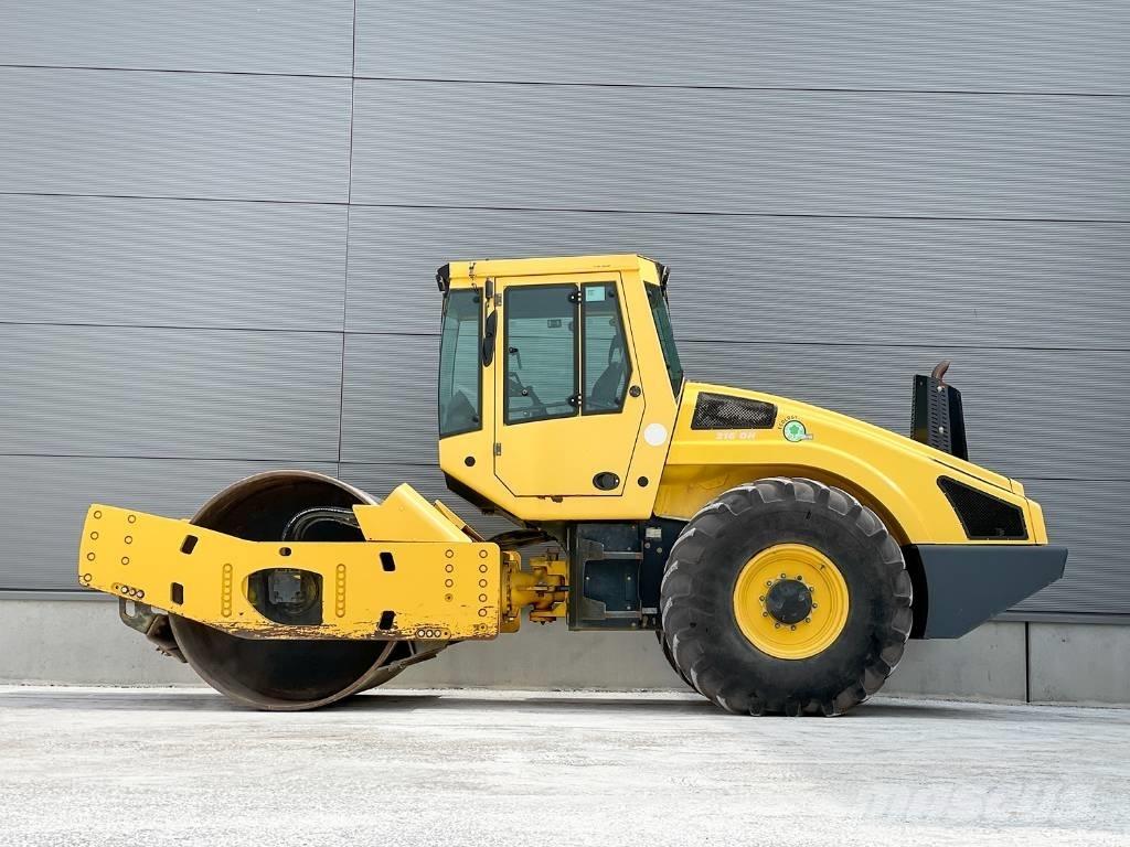 Bomag BW 216 DH-4i Walce jednobębnowe