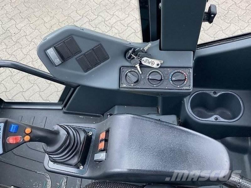 Schäffer 6680T Ładowarki teleskopowe
