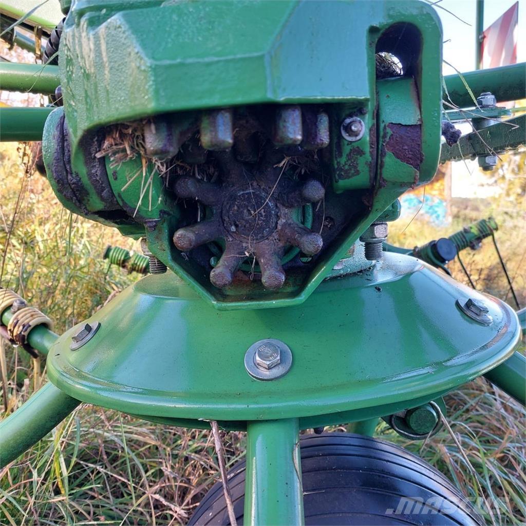 Krone KW 8.82/8 Zgrabiarki i przetrząsacze