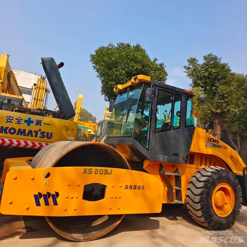 XCMG XS 202J Walce jednobębnowe
