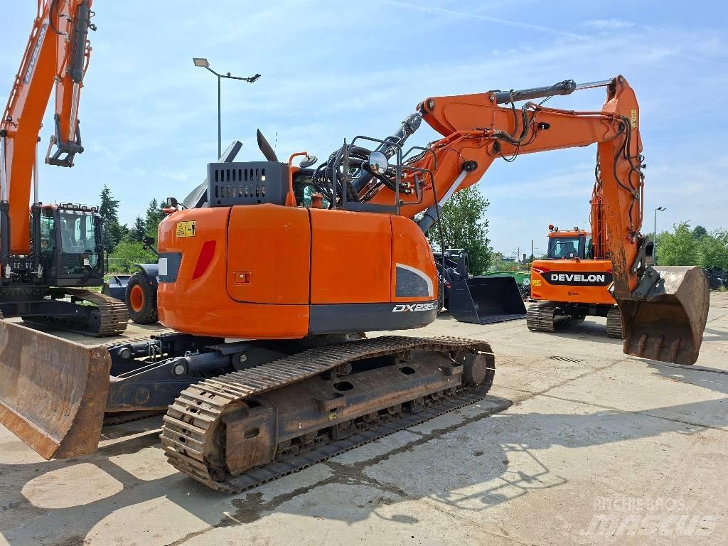 Doosan DX 235 LCR-5 Koparki gąsienicowe
