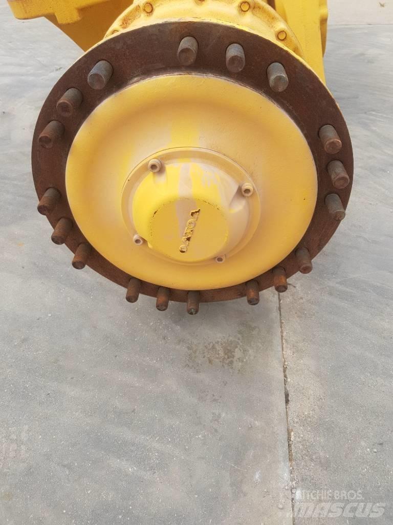 Volvo L120F G H Mosty, wały i osie