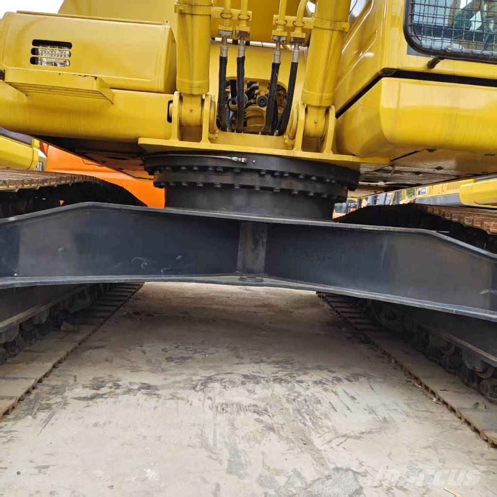 Komatsu PC 220-8 Koparki gąsienicowe