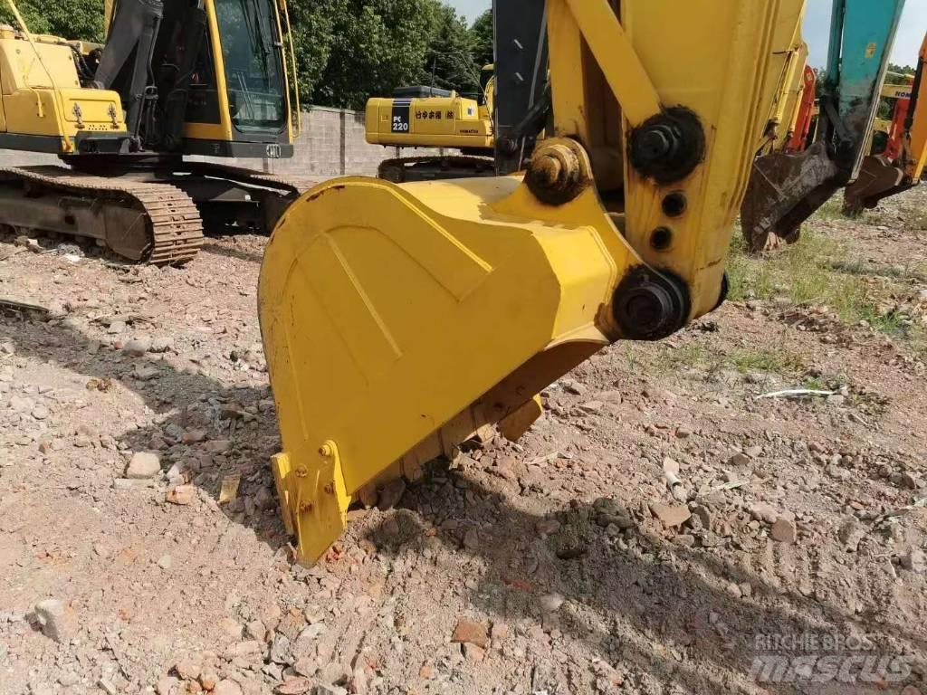 Komatsu PC 200 Koparki gąsienicowe