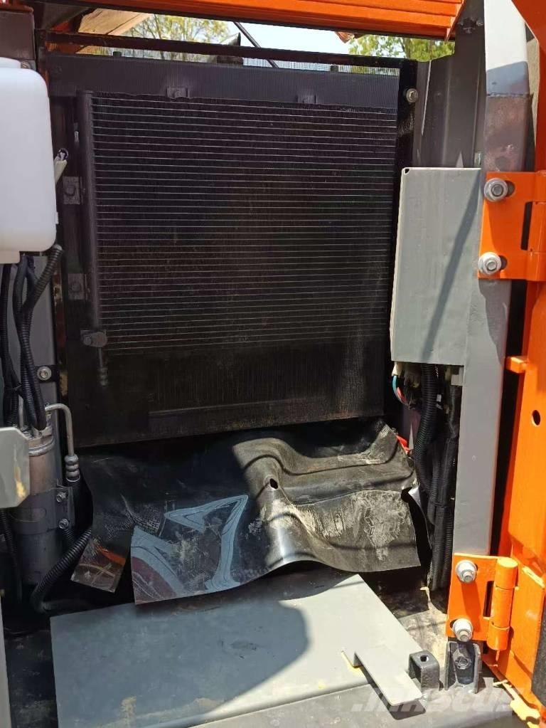 Hitachi ZX 70 Midikoparki  7t - 12t