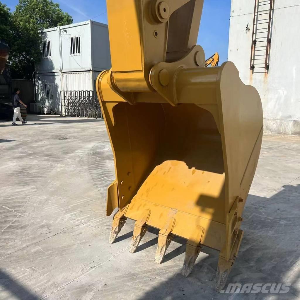 CAT 320d2 Midikoparki  7t - 12t