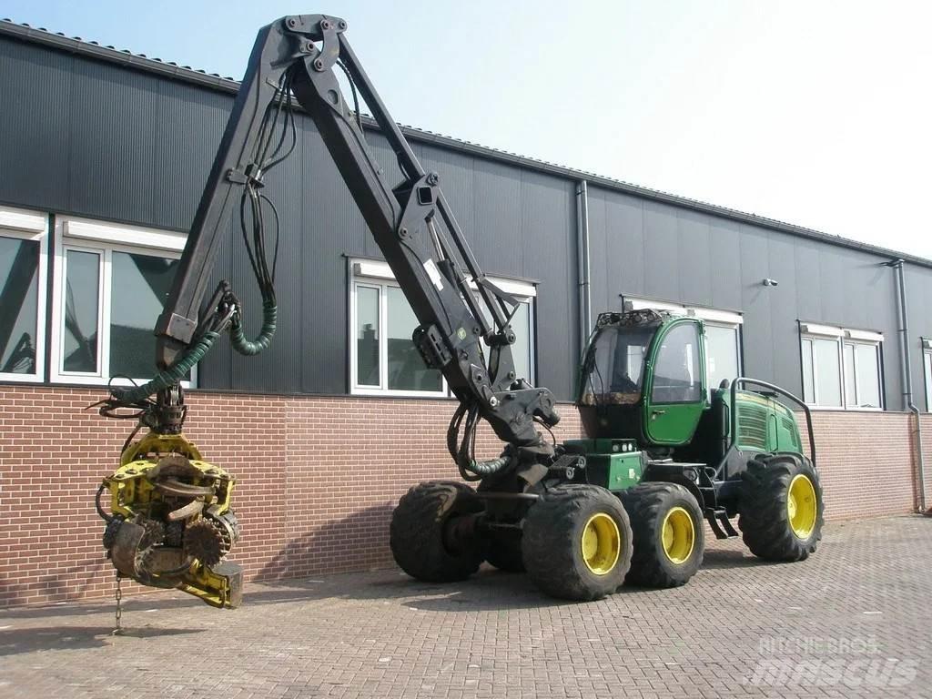 John Deere 1270E Harwestery