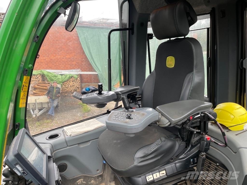 John Deere 1210 G Forwardery