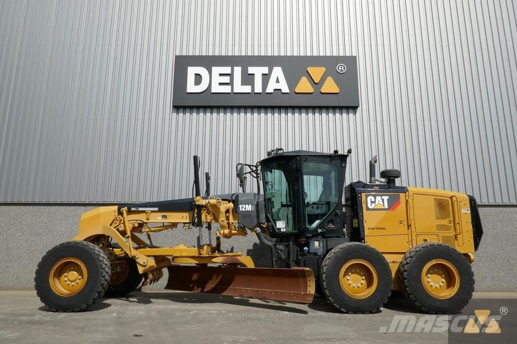 CAT 12M3 Równiarki
