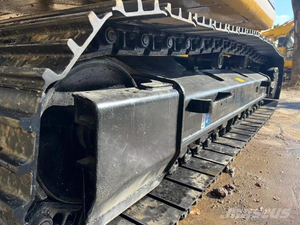 CAT 320 D Koparki gąsienicowe