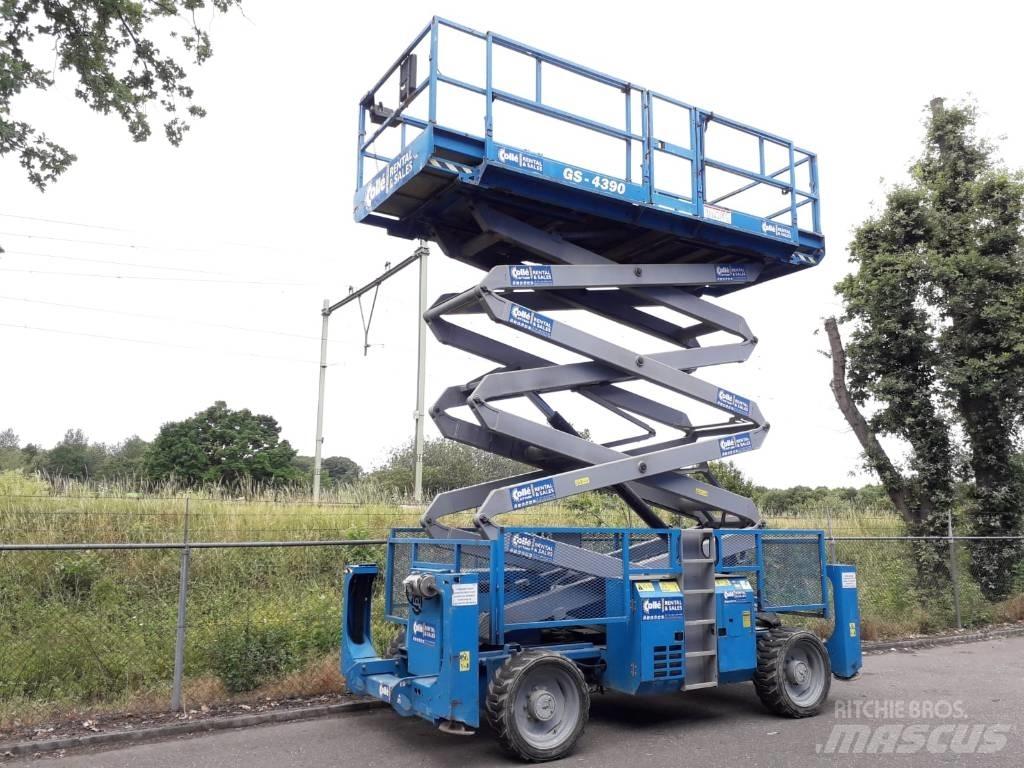 Genie GS 4390 RT Podnośniki nożycowe