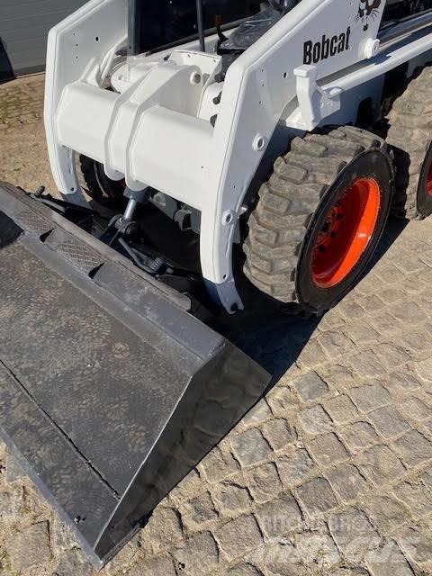 Bobcat S 130 Miniładowarki