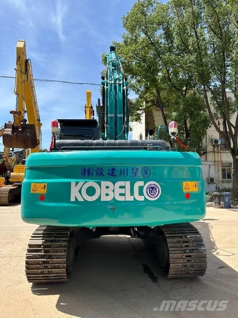 Kobelco SK 200 Koparki gąsienicowe