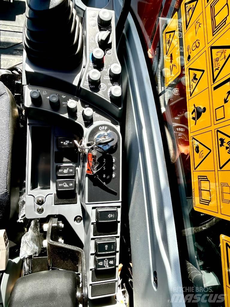 Hitachi ZX130-7 Koparki gąsienicowe