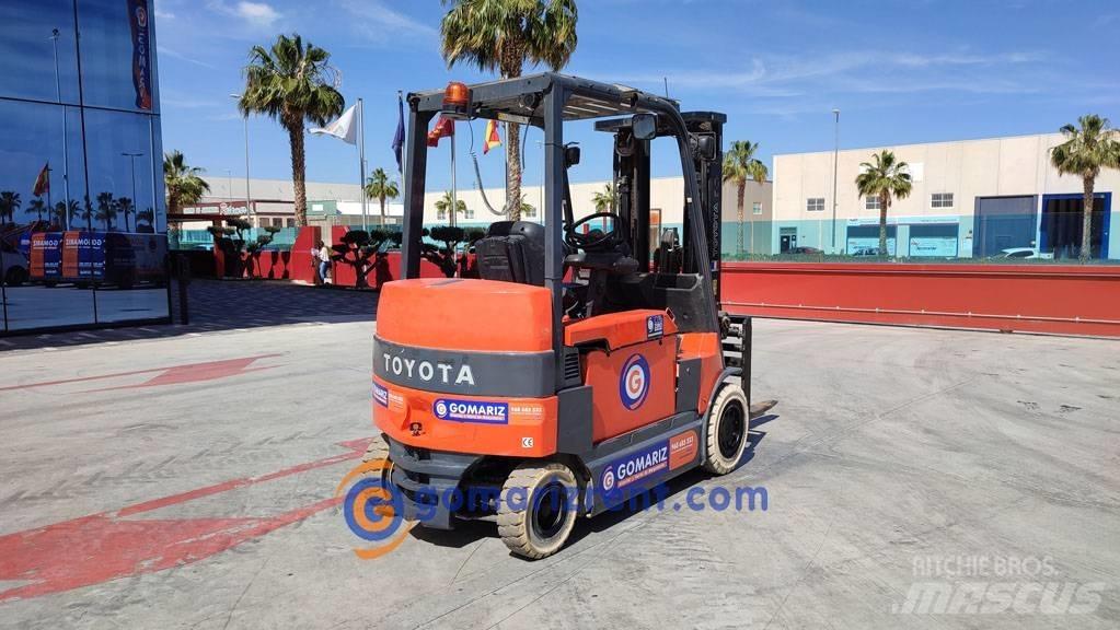 Toyota 7 FBM 30 Wózki elektryczne