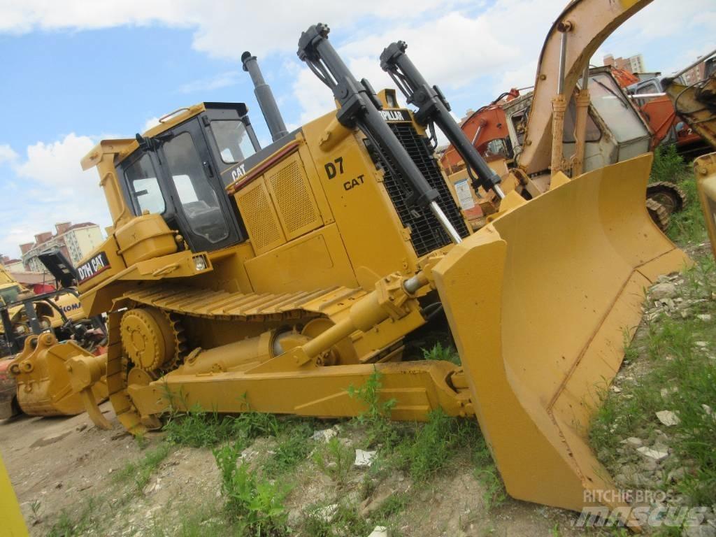 CAT D 7 H Spycharki gąsienicowe