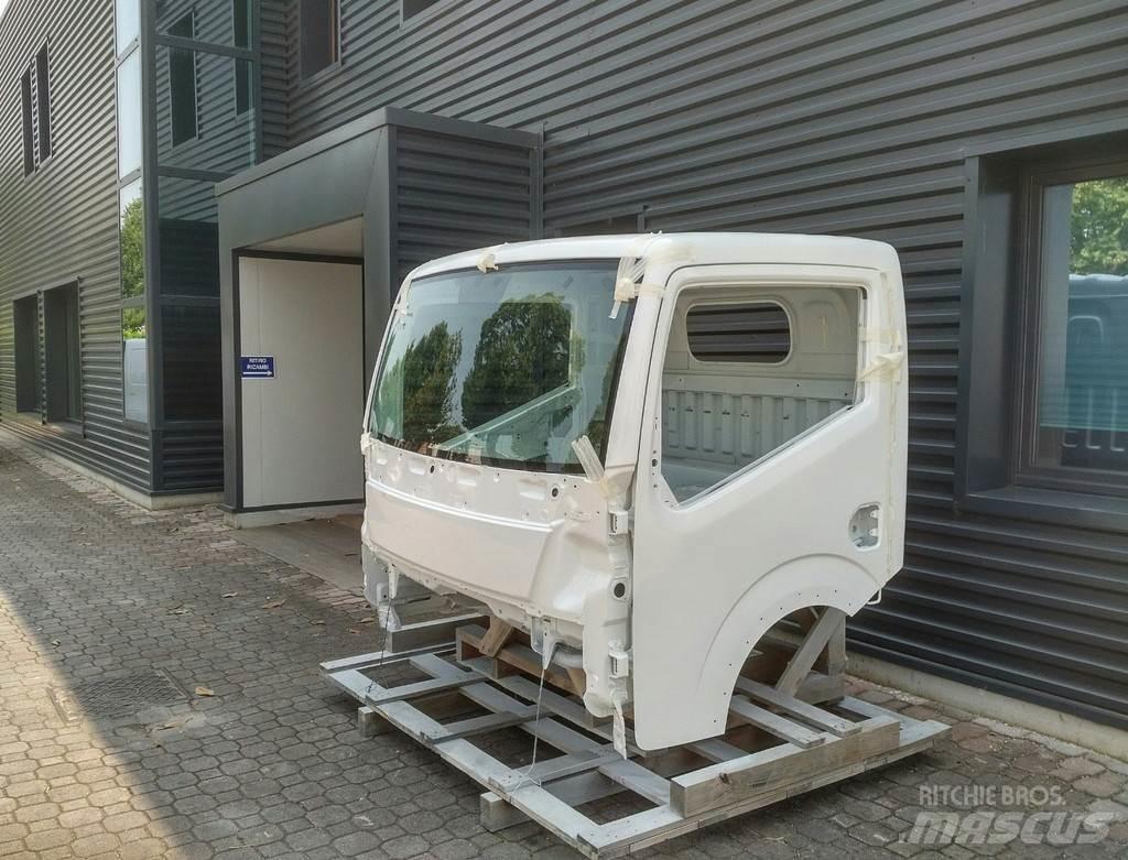 Renault Maxity Kabiny i wnętrze