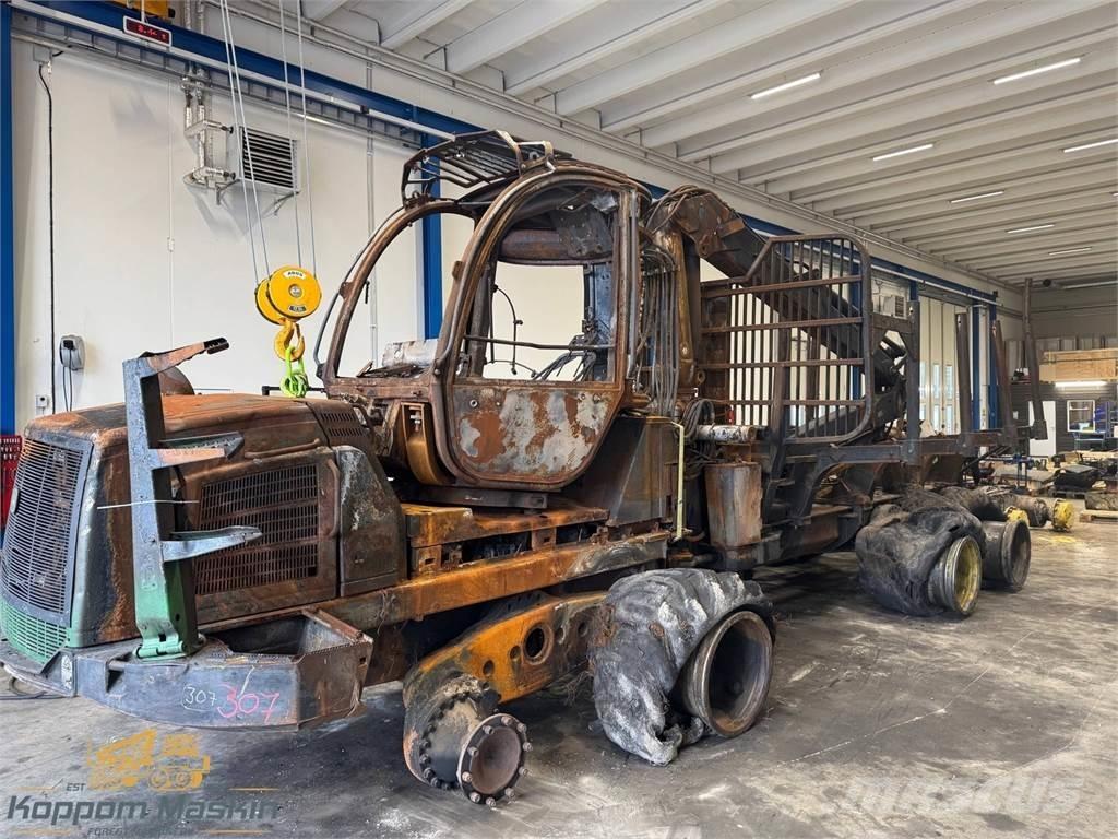 John Deere 1010E Forwardery