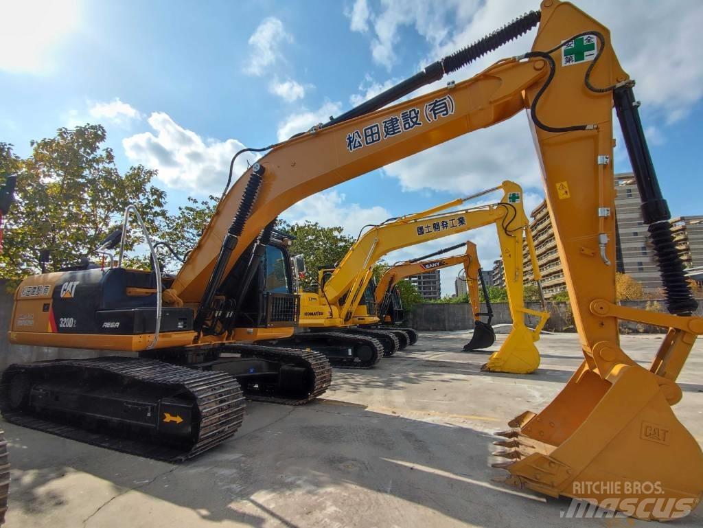 CAT 320D2 Midikoparki  7t - 12t